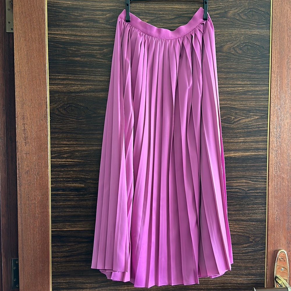 UNIQLO size small: small